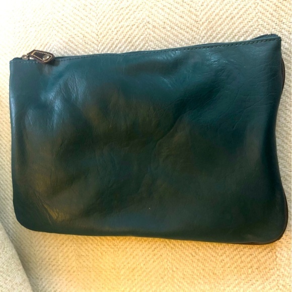 Bueno Handbags - Bueno Zip Clutch Purse Teal Green faux leather NWT